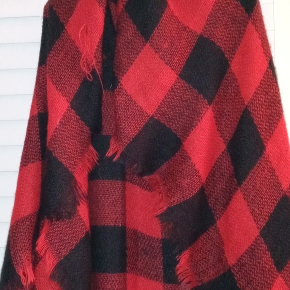 Blanket scarf/wrap - Picture 2 of 2